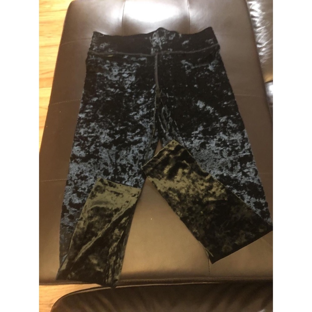 Victoria’S secret PINK Black Velvet Leggings